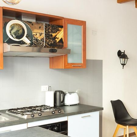 Verona Nest Luaran gambar